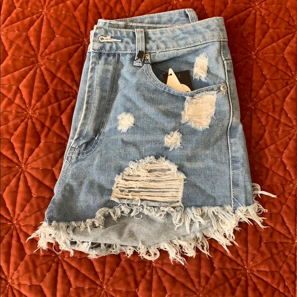 Boohoo High-rise Denim Shorts